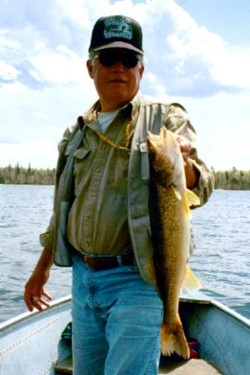 Glen - 25 inch Walleye